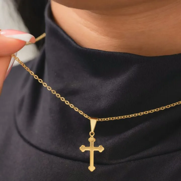 Colgante cruz inri delgada oro laminado 18k