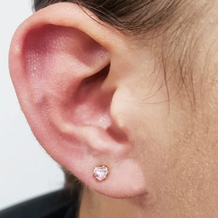 Arete topo corazon cristal oro laminado 18k