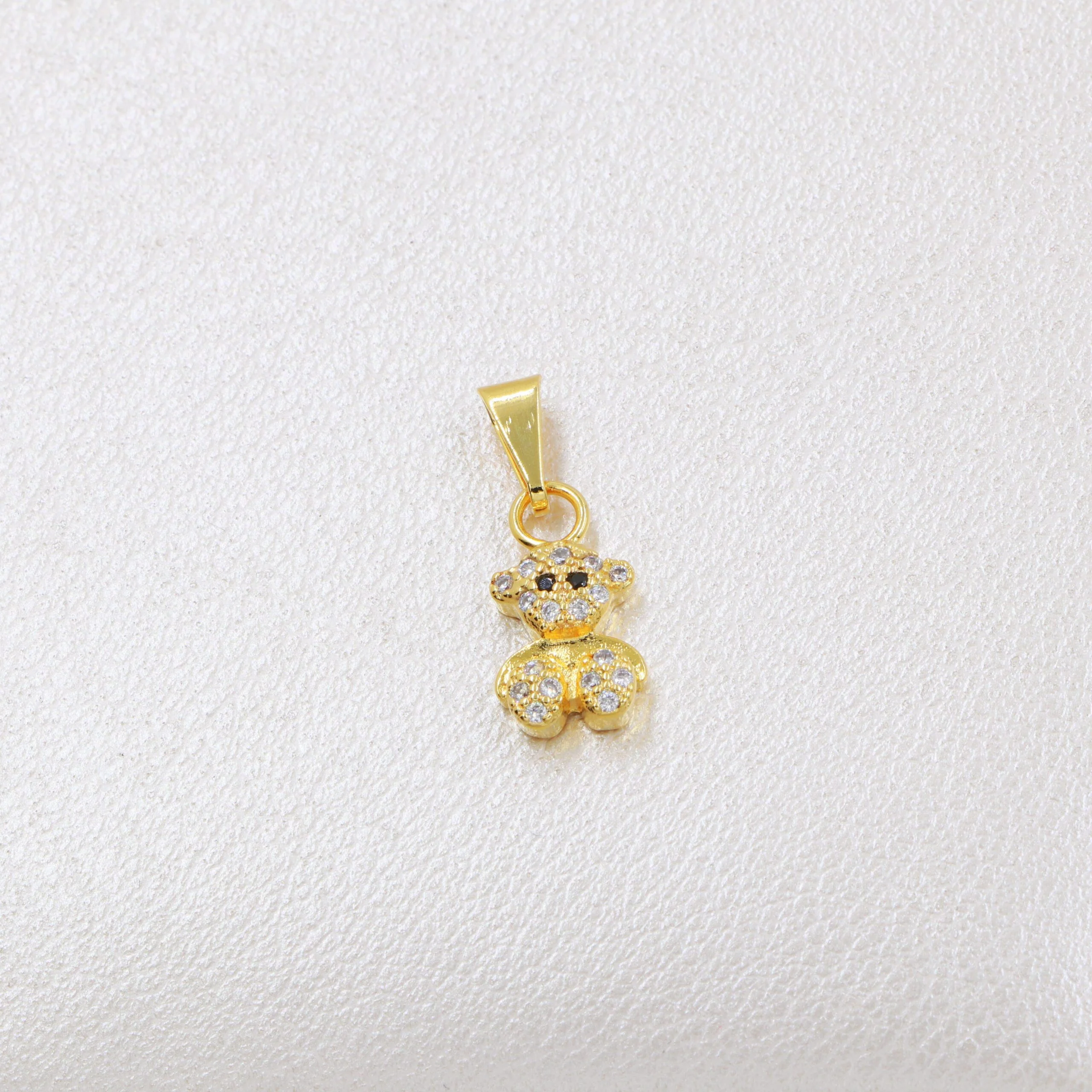 Colgante osito circonia oro laminado 18k