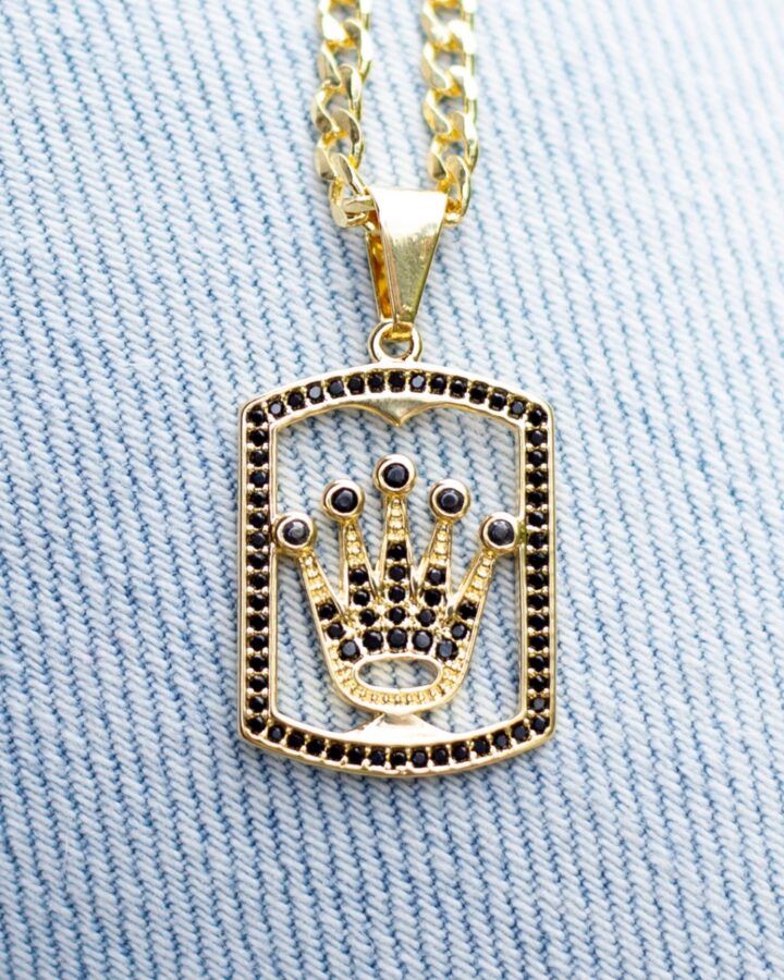 Colgante Rolex marco circonias oro laminado 18k