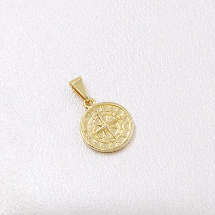 Colgante rosa de los vientos oro laminado 18k