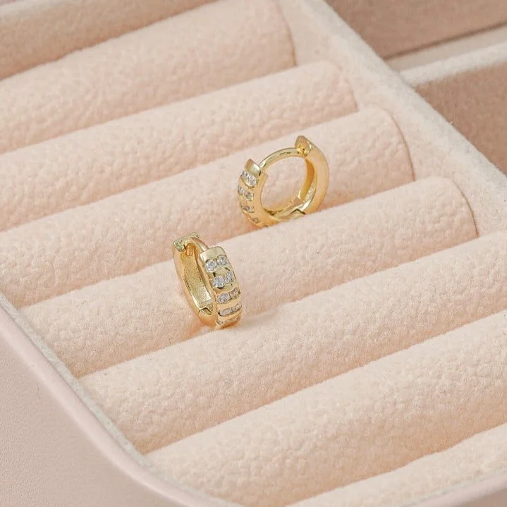 Aretes candongas Cristal oro laminado 18k