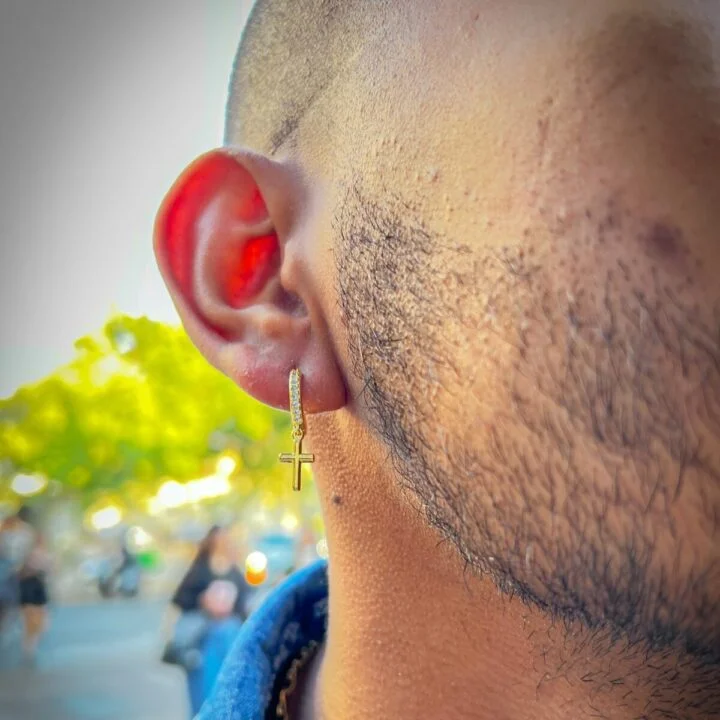 Arete Candonga Circonias Cruz Oro Laminado 18k