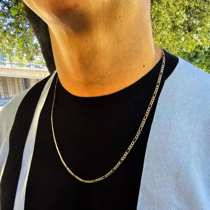 Cadena Tejido Cartier Clásica Semi delgada oro laminado 18k