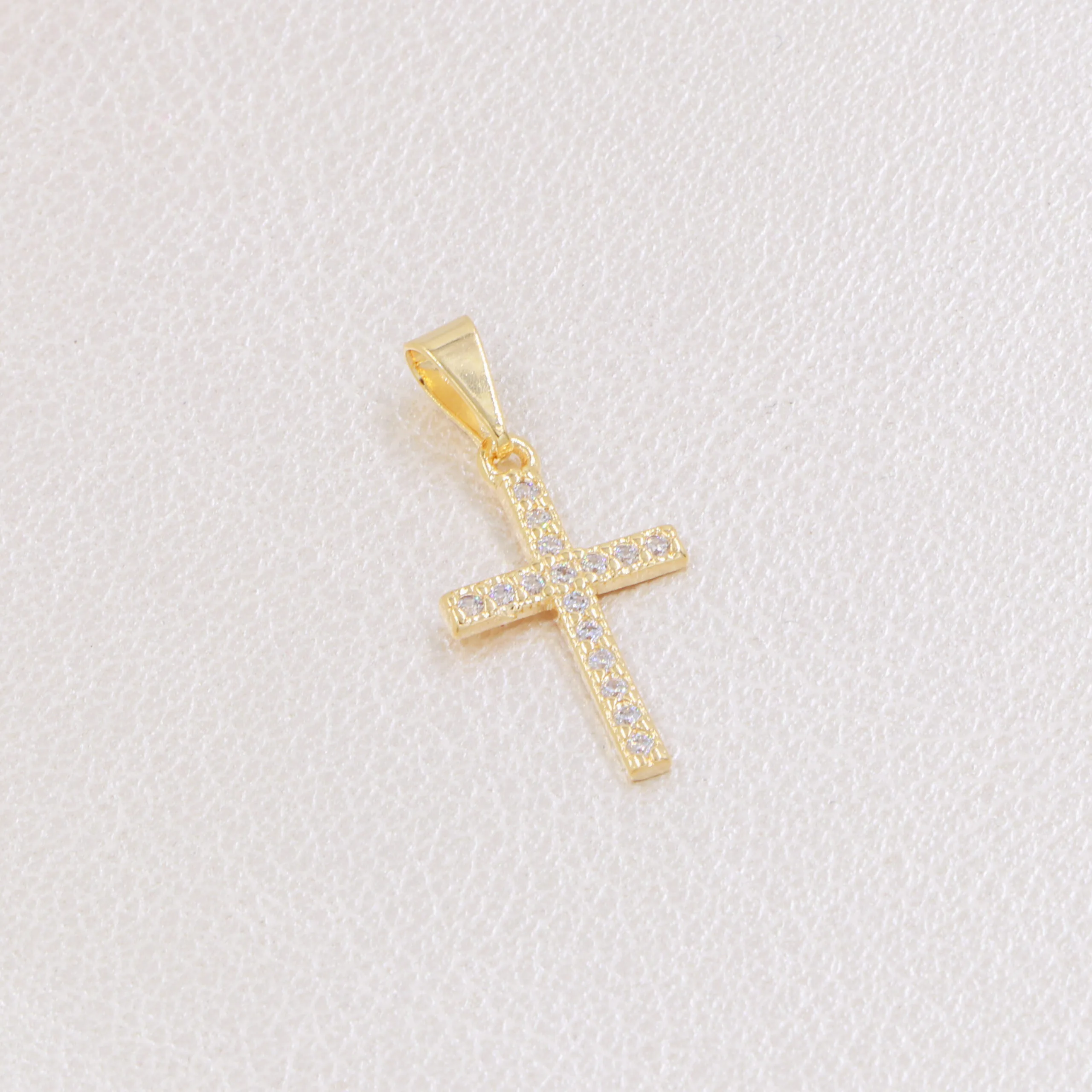 Colgante Cruz Circonia Oro Laminado 18k