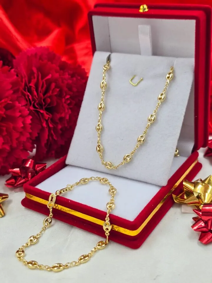 Conjunto Cadena y Pulsera Tejido Gucci Oro Laminado 18k