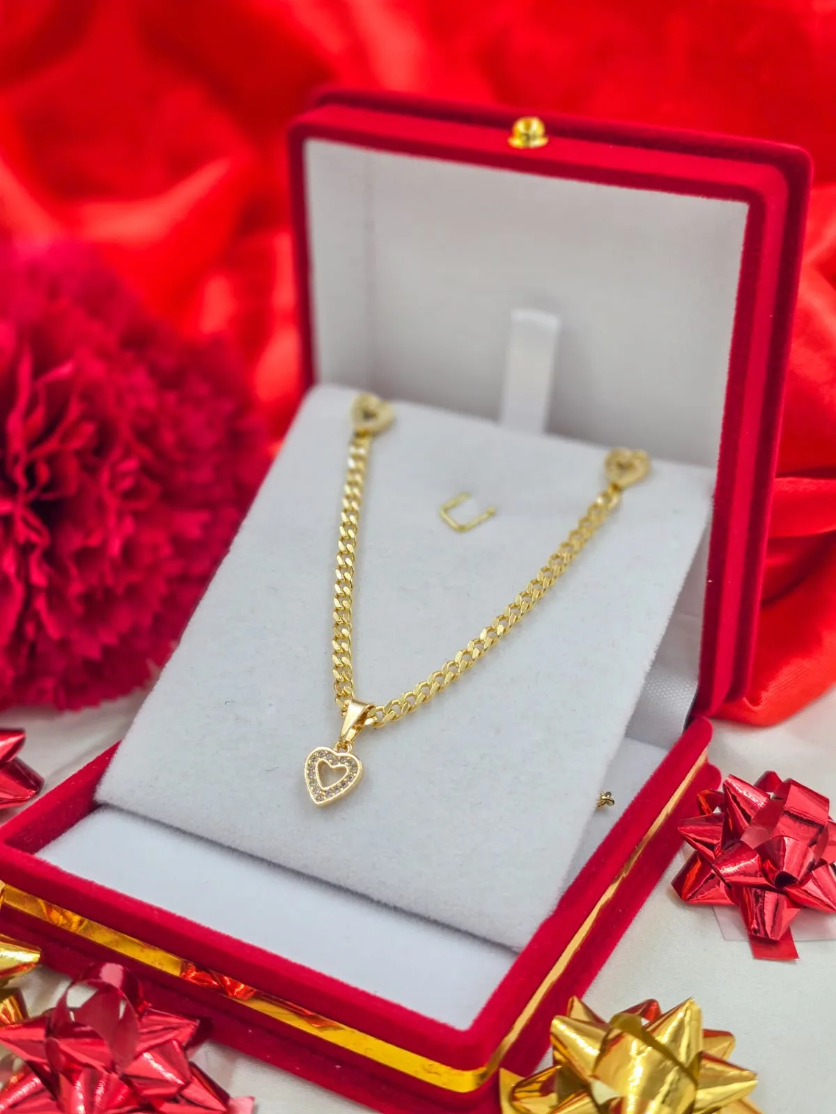 Promoción Cadena, Dije y Aros Corazon Circonias Oro Laminado 18k