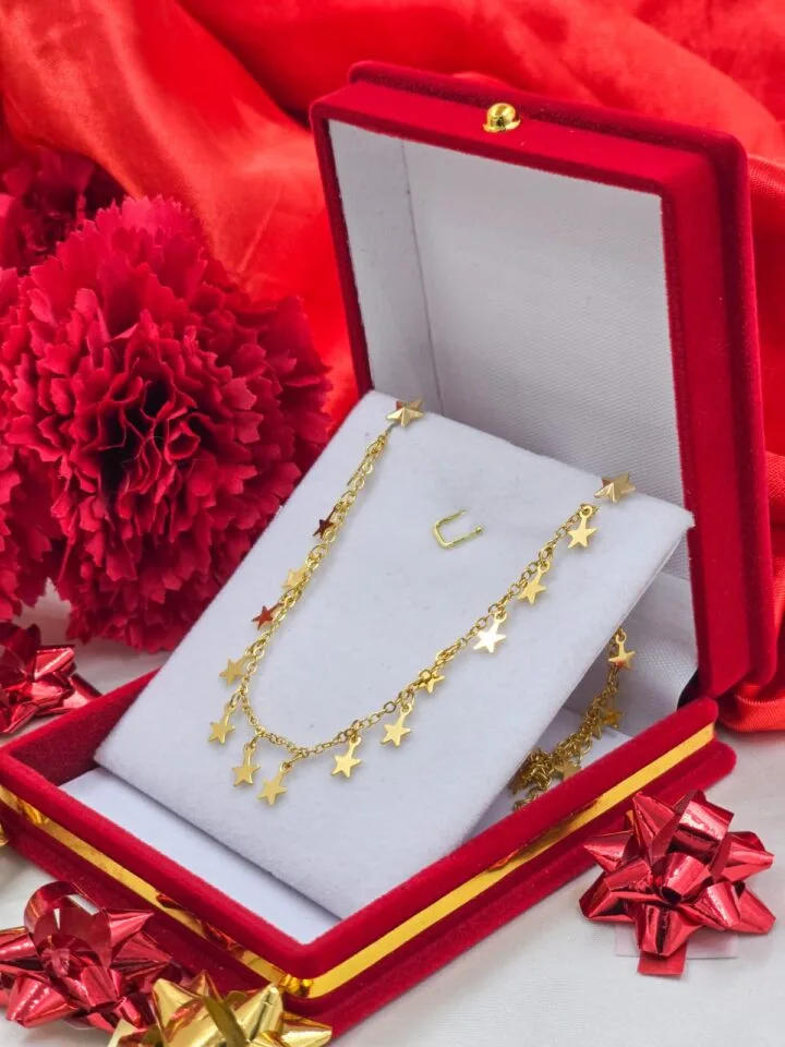 Conjunto Collar Estrellas y Aros Estrellas Oro Laminado 18k