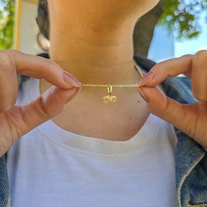 Cadena Aros Y Colgante Infinito Con Circonias En Oro Laminado 18k