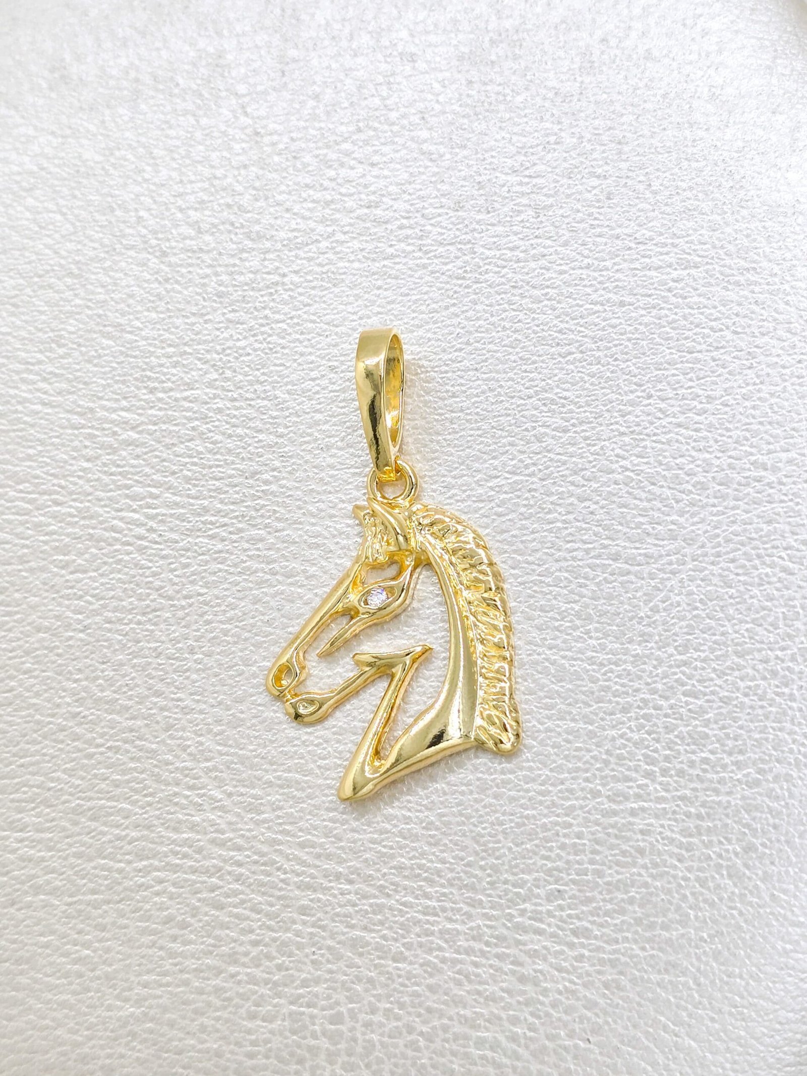 Colgante caballo Pequeño Oro laminado 18k