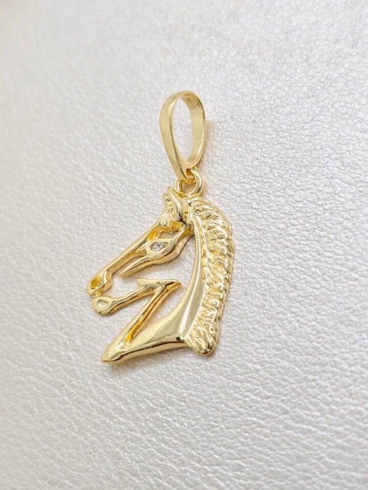 Colgante caballo Pequeño Oro laminado 18k
