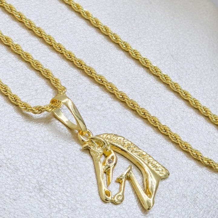 Colgante caballo Pequeño Oro laminado 18k