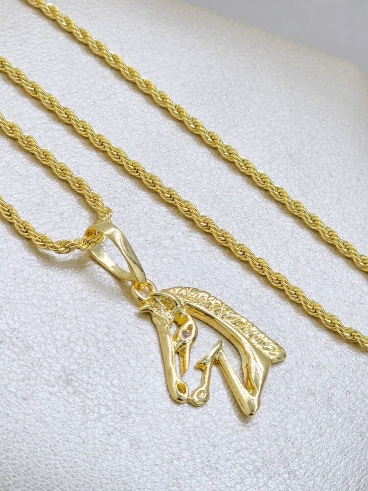 Colgante caballo Pequeño Oro laminado 18k