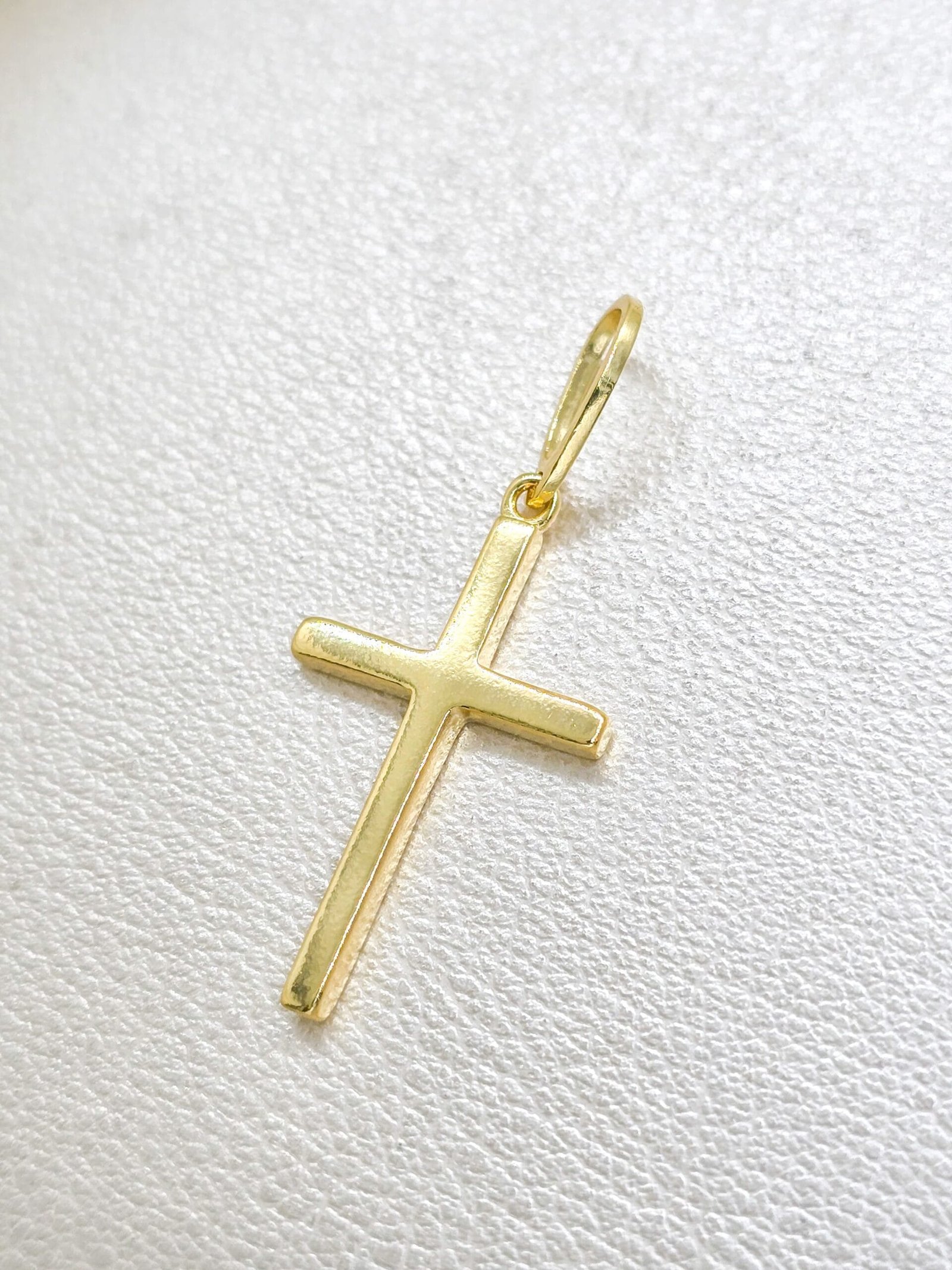 Colgante Cruz lisa Mediana Oro Laminado 18k