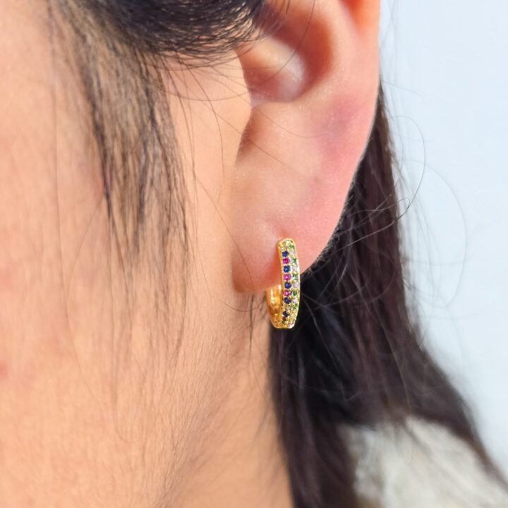 Arete candonga Colors Delgada Oro Laminado 18k