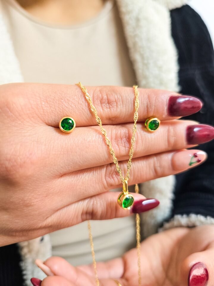 Arete topos Green Circle Oro Laminado 18k