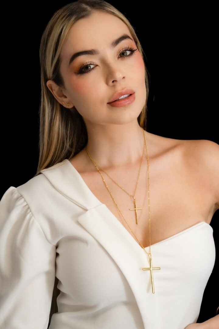 Colgante Cruz Lúmen Oro Laminado 18k