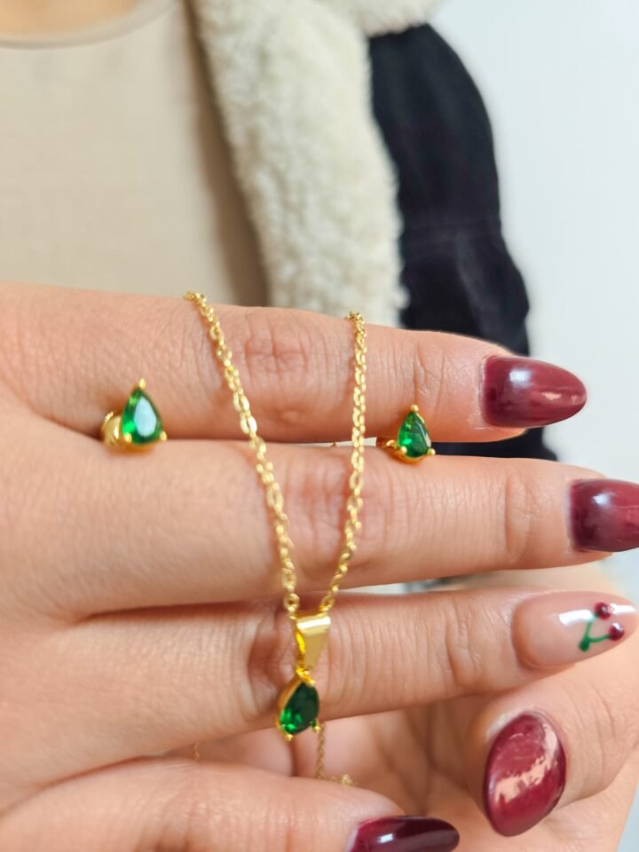 Arete Gota Only Oro Laminado 18k