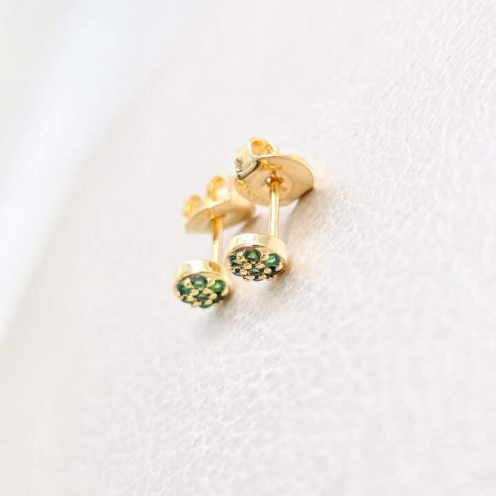 Arete Punto Verde Oro Laminado 18k